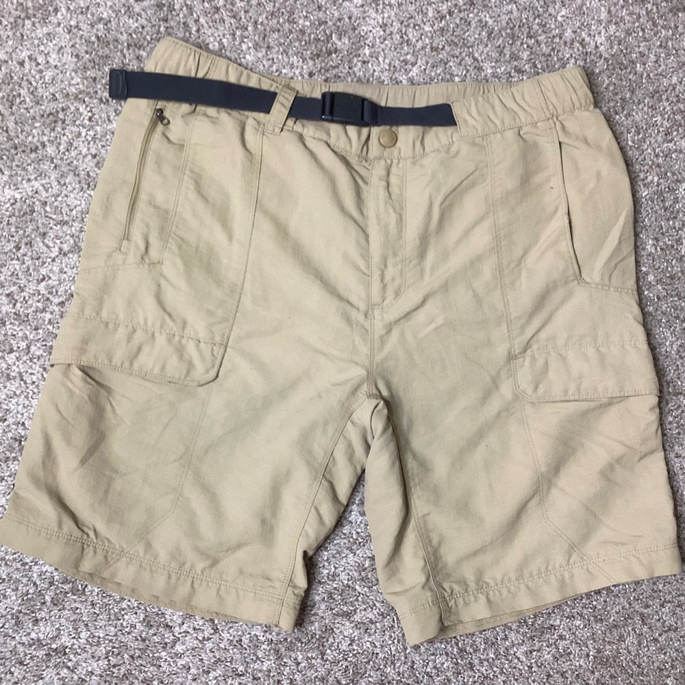The North Face Men’s Cargo Shorts Tan Lg